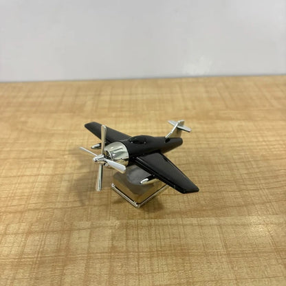 ✈️ Solar-Powered Airplane Car Air Freshener – Stylish Dashboard Perfume Diffuser