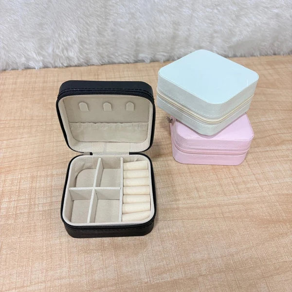 Mini Jewelry Organizer Box 🎁